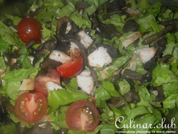 Салат с индейкой и опятами