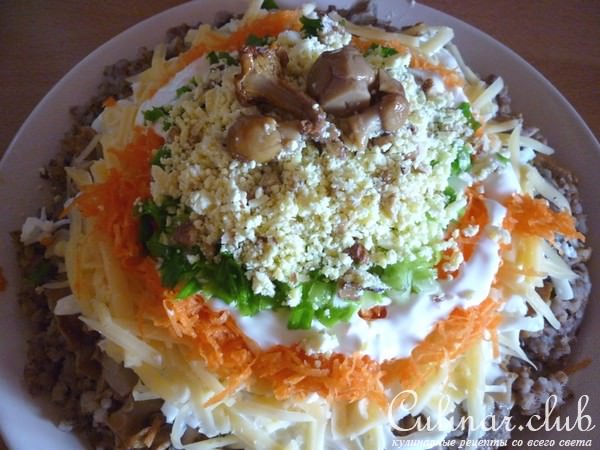 Салат "Королевская гречанка"