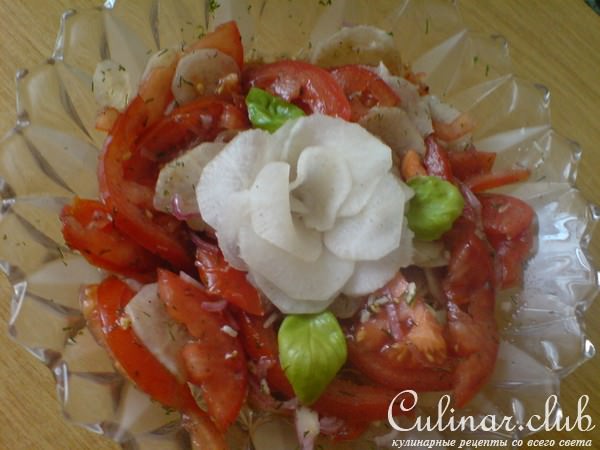 Салат из редьки "Дайкон" и томатов 