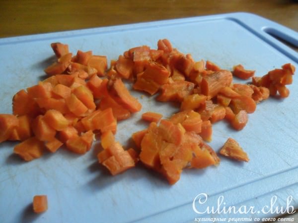 Винегрет с виноградом и орехами