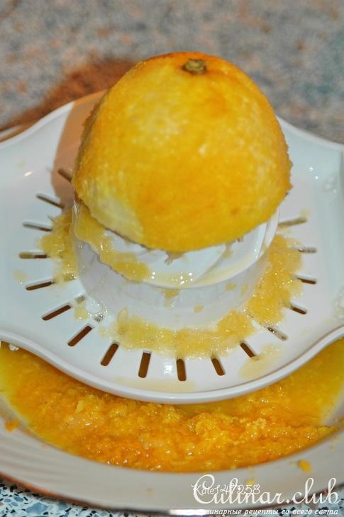 Салат с запеченной свеклой и козьим сыром.