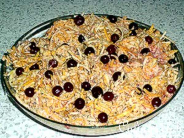 Салат витаминный в ореховом соусе