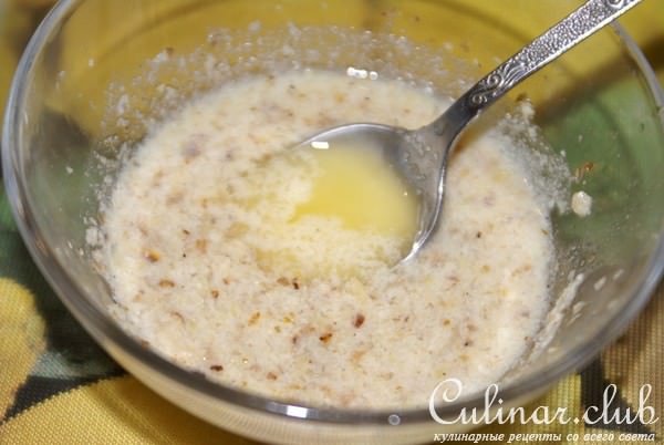 Салат из цветной капусты с изюмом, орехами и чесноком