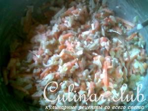 Салат из копчёного кальмара