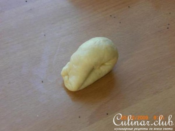 Плюшки с маком (варианты лепки)