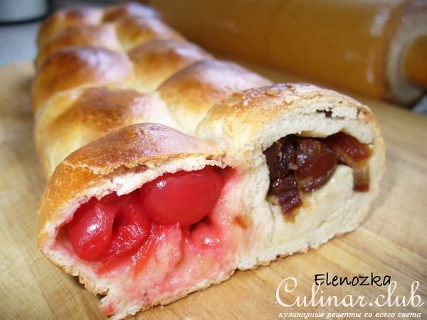 Пирог сдобный с двумя начинками (возможно вариант)