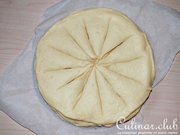 Узорчатый пирог с сахаром
