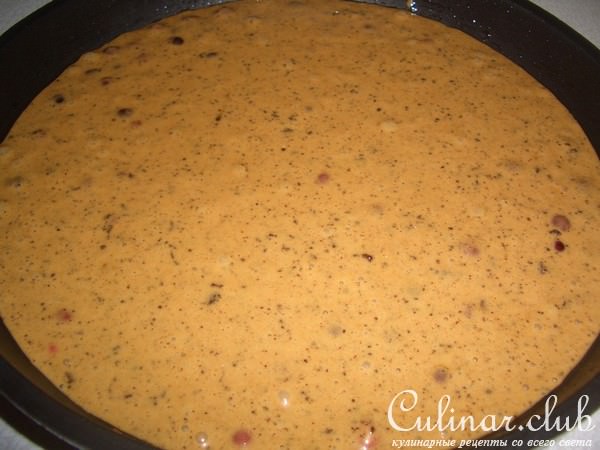 Кофейный пирог с клюквой и шоколадом