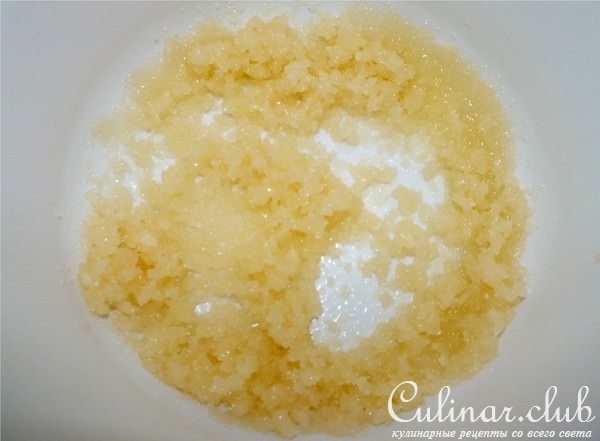 Пирог с абрикосами и штрейзелем