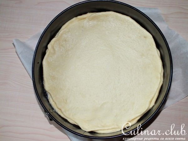 Узорчатый пирог с сахаром