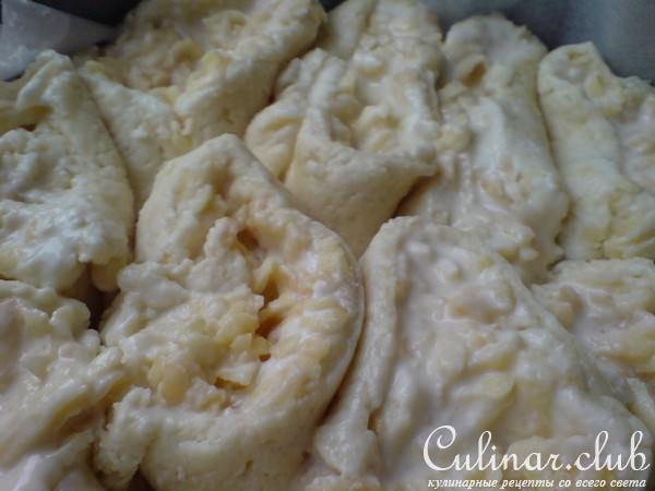 Пирог творожный с яблоками