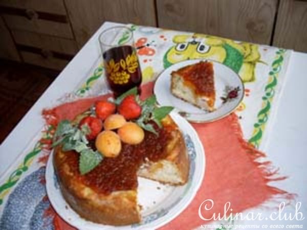 Абрикосово-клубничный пирог