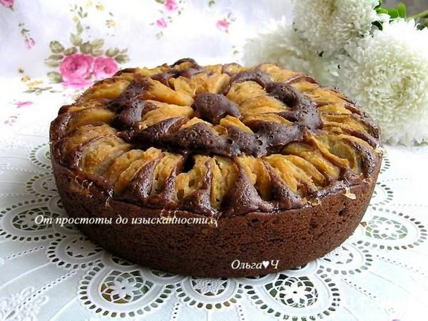 Шоколадный пирог с яблоками (в мульти)