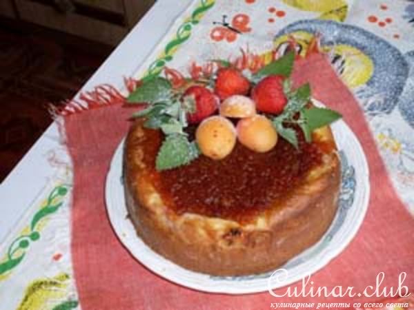 Абрикосово-клубничный пирог