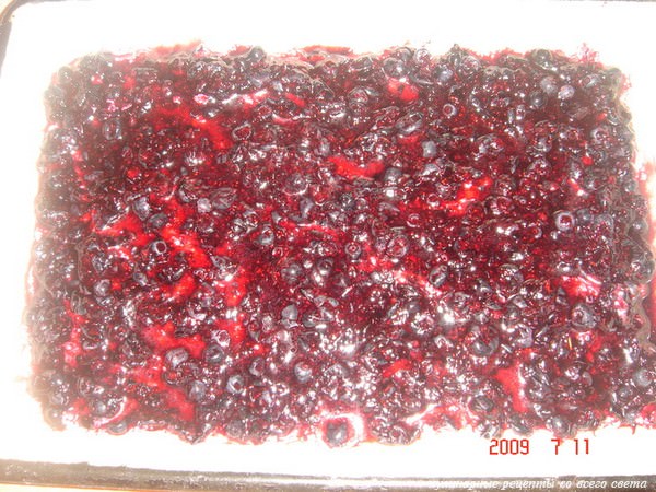 Пирог с творогом и джемом 