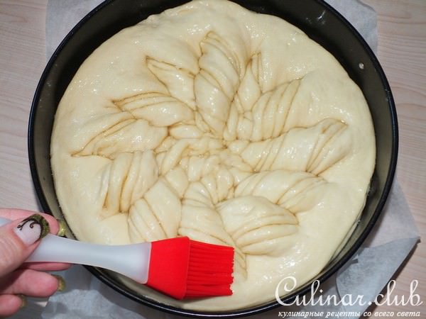 Узорчатый пирог с сахаром