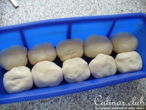 Пирог сдобный с двумя начинками (возможно вариант)