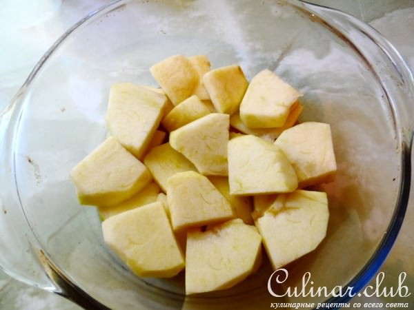 Тарт Татен (фр. tarte Tatin)