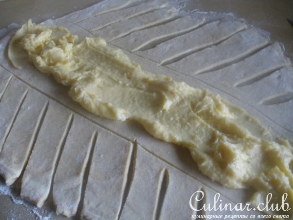 Пирог-даниш с заварным кремом и лаймом