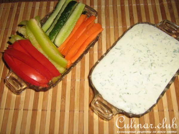 Вкусный соус к свежим овощам.(Возможно вариант)