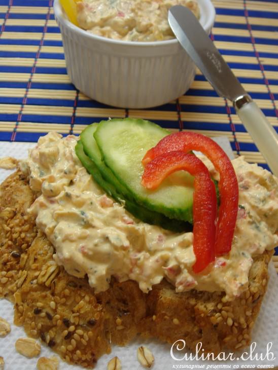 Вкусная паста из сливочного сыра (можно обычного творога) с овощами за 5 минут.