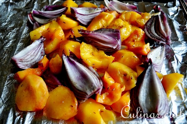 Персиковая сальса+чипсы из лаваша со специями