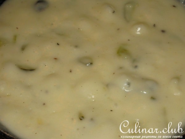 Соус с солеными огурцами