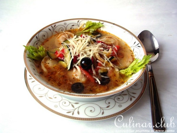 Мясной суп с пикантными равиолями. Тест-драйв.