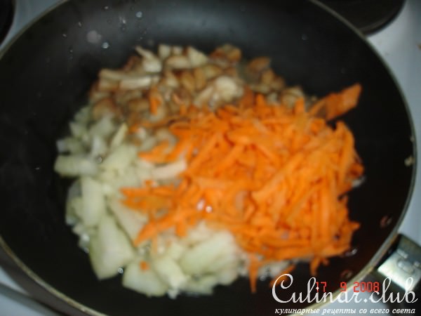 Гороховый суп с куринными крылышками 