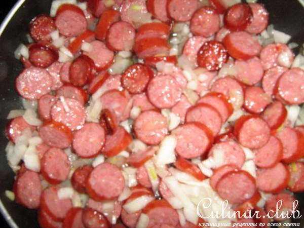 Суп из щавеля с колбасками 