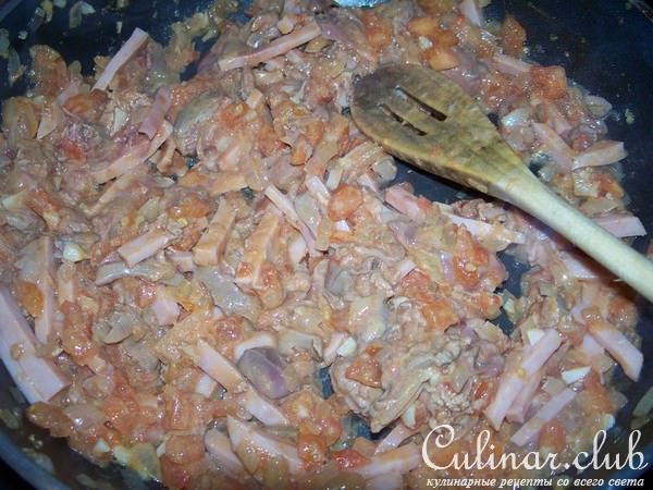 Томатный суп с куриными печенками