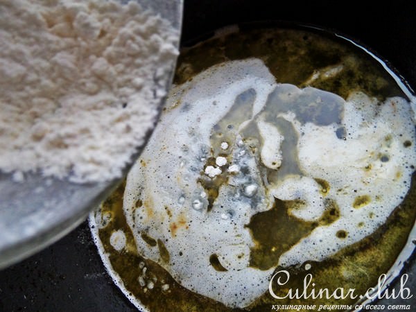 Куриный бульон с заварными клёцками