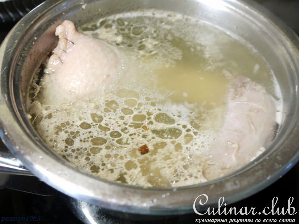 Лапша с утиными потрошками и фаршированной шейкой