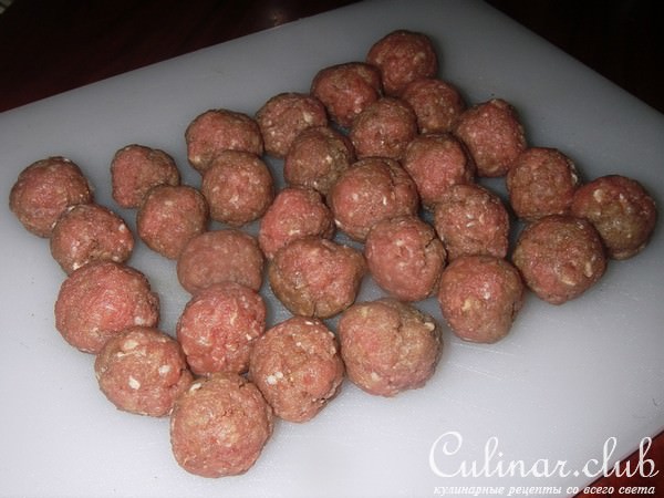 Картофельный суп с фрикадельками и шпинатом