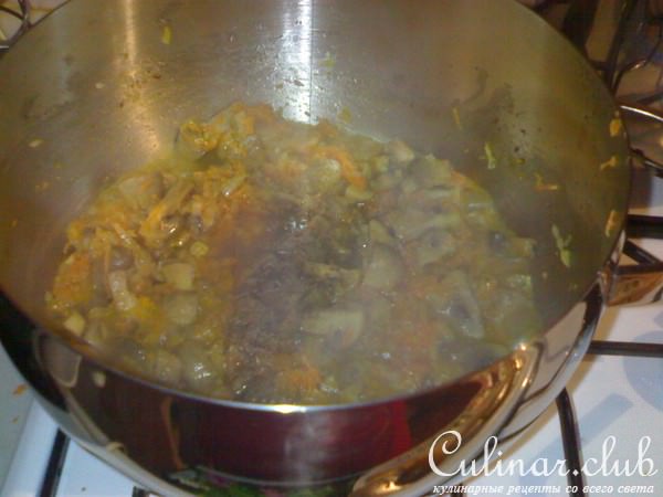 Суп грибной с кабачками