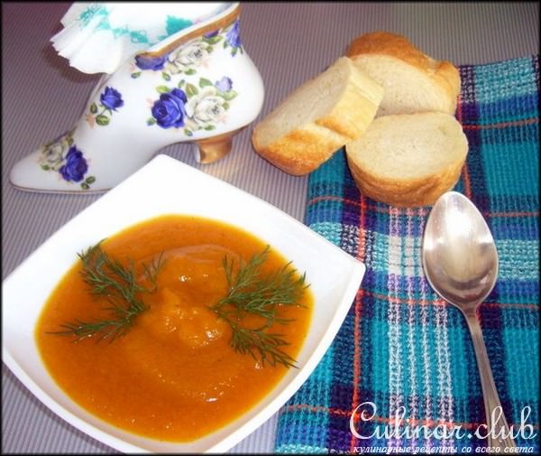 Суп-пюре из тыквы с мятой