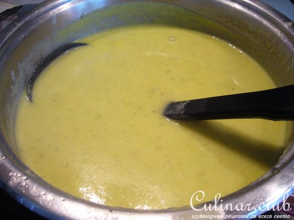 Картофельно-кабачковый суп-пюре с тунцом