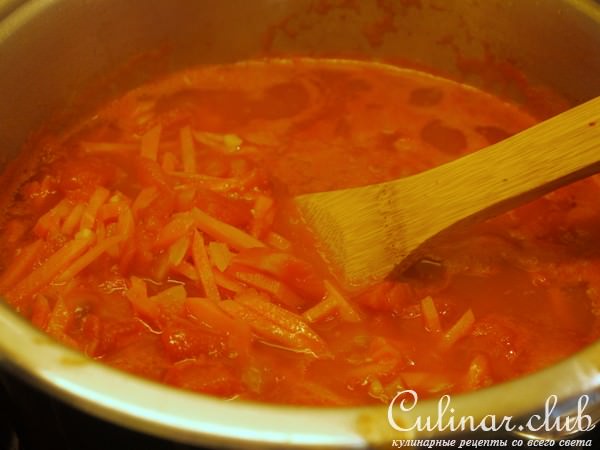Томатно-морковный суп-пюре с брынзой и кедровыми орешками