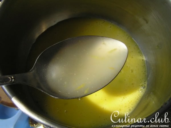 Лимонный торт с баварским муссом из белого шоколада