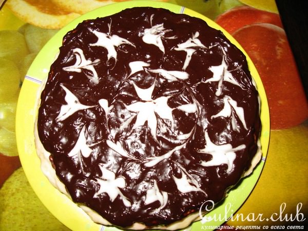 Торт "Влажная вкусняшка" с вишней