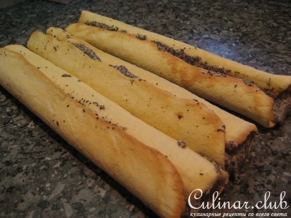 Пляцок рулетный с маком