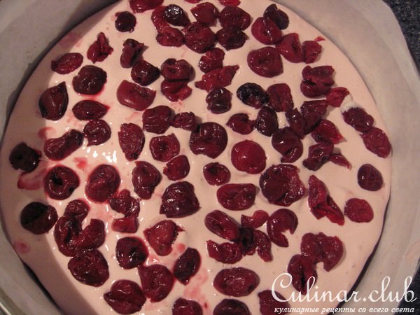 Торт с творогом и вишней (очередной)