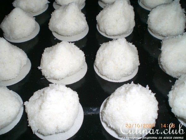 Кокосовые печенья (Kokosmakronen)
