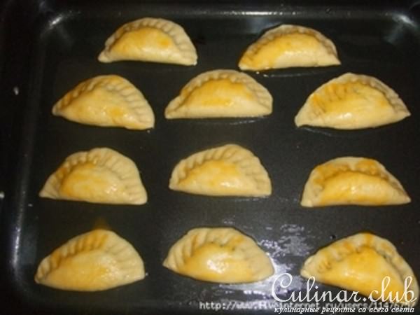 Пирожки со шпинатом и белым сыром (Ыспанклы почалар)