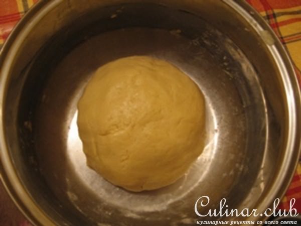 Сочни с творогом или со сгущенкой и грецким орехом