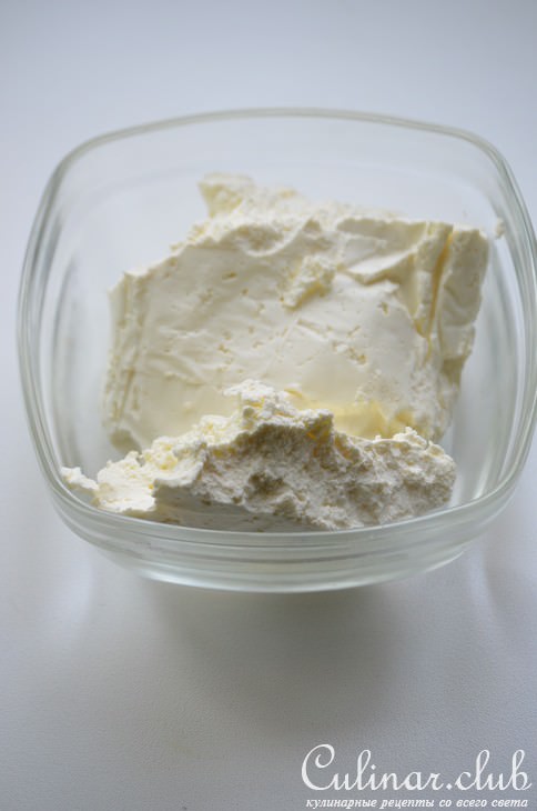 Мини слойки с виноградом