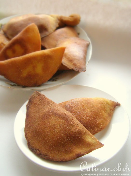 Чебуреки из кукурузной муки