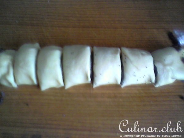 Булочки с маком