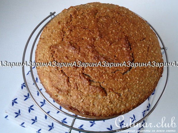 Гречишно-кунжутный пирог и глег из ирги