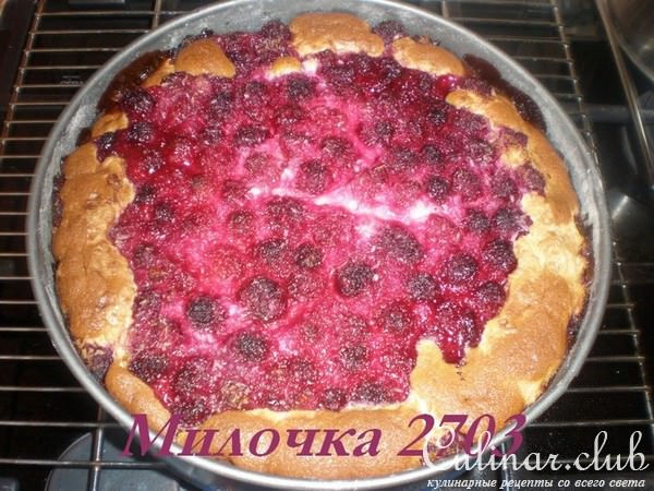 Пирог с малиной